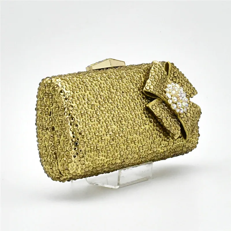 Новейшие туфли в африканском стиле и подходящая сумочка Итальянский комплект из