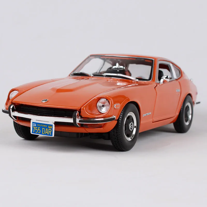 1:18 литая модель спортивного автомобиля из сплава для Nissan Datsun 240z с управлением