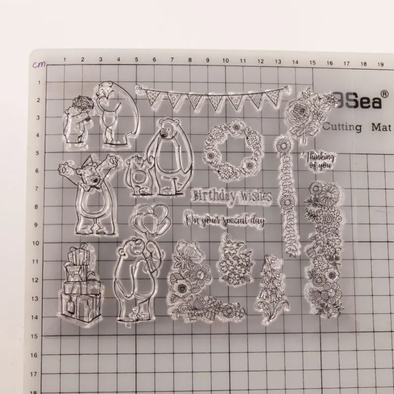 

Bear Mothers' Day Stamps and Dies Set 2021 Metal Cutting Dies Scrapbooking Craft Dies Cuts Xmas DIY Album Stencils Die Template