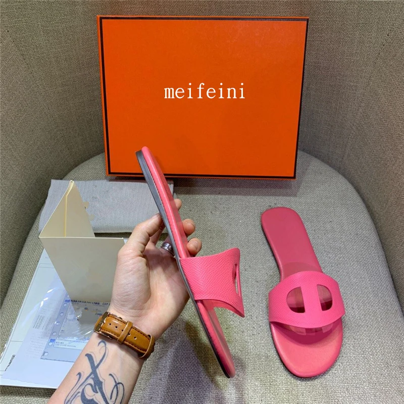 Женские шлепанцы на плоской подошве Уличная обувь в виде свиного носа лето 2019 |