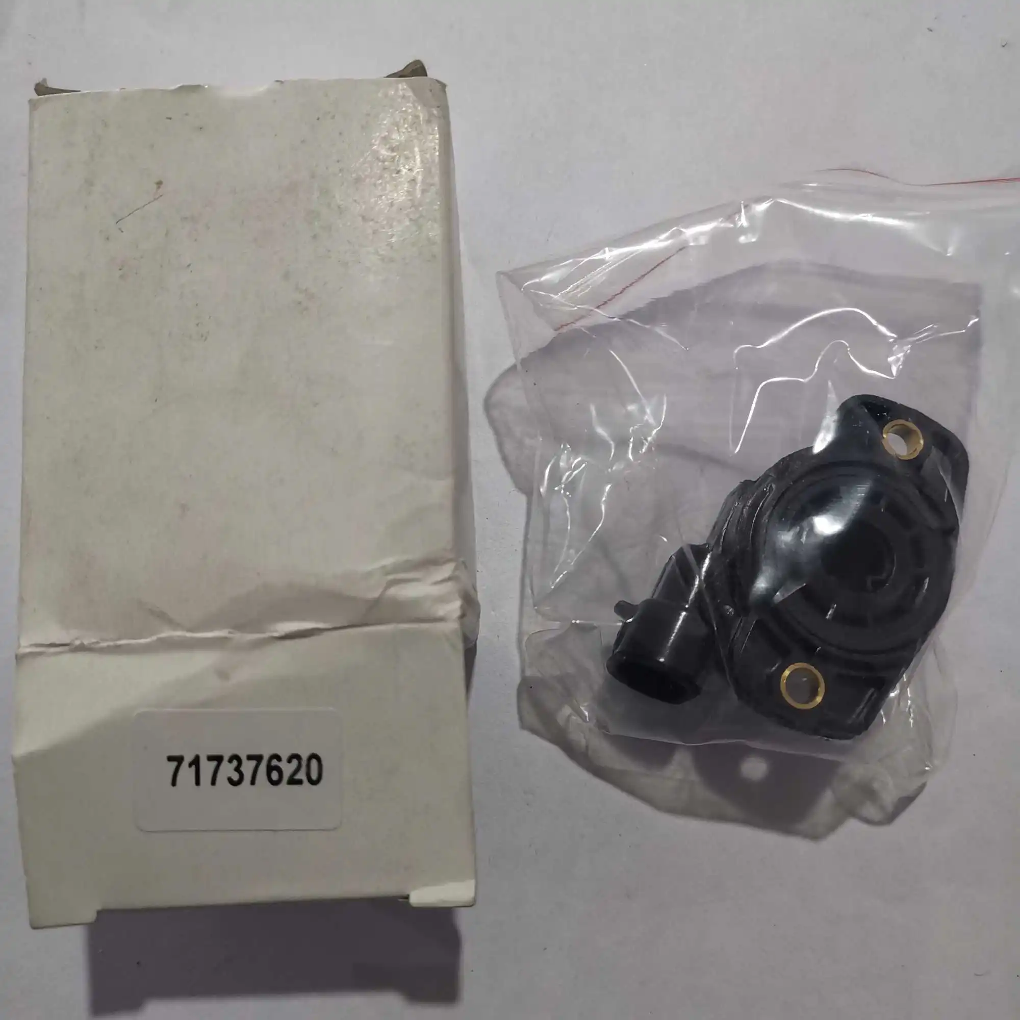 

Throttle Position Sensor Oem 71737620 7079246 7745679 for CITROEN BERLINGO XSARA PICASSO