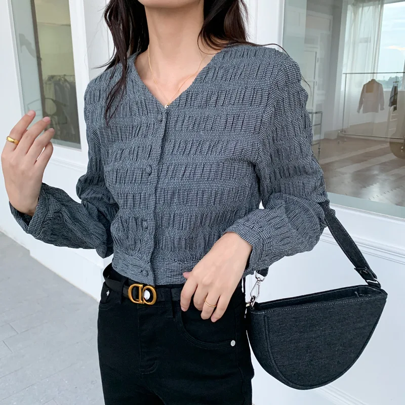 

Short Shirt Womens Spring Long Sleeve Button Blouses New Street Korean Style Pleated Texture Cardigan Tops Fashion Women Clothes