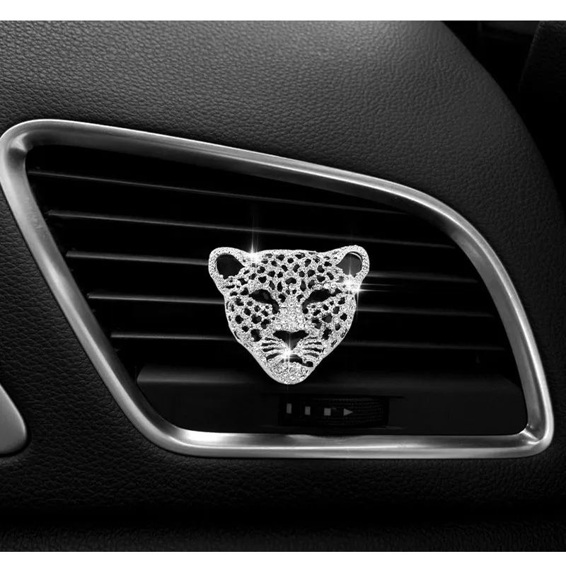 

Car Air Outlet Perfume Clip Diamond-Studded Leopard Car Air Outlet Aromatherapy Creative Interior Accessories