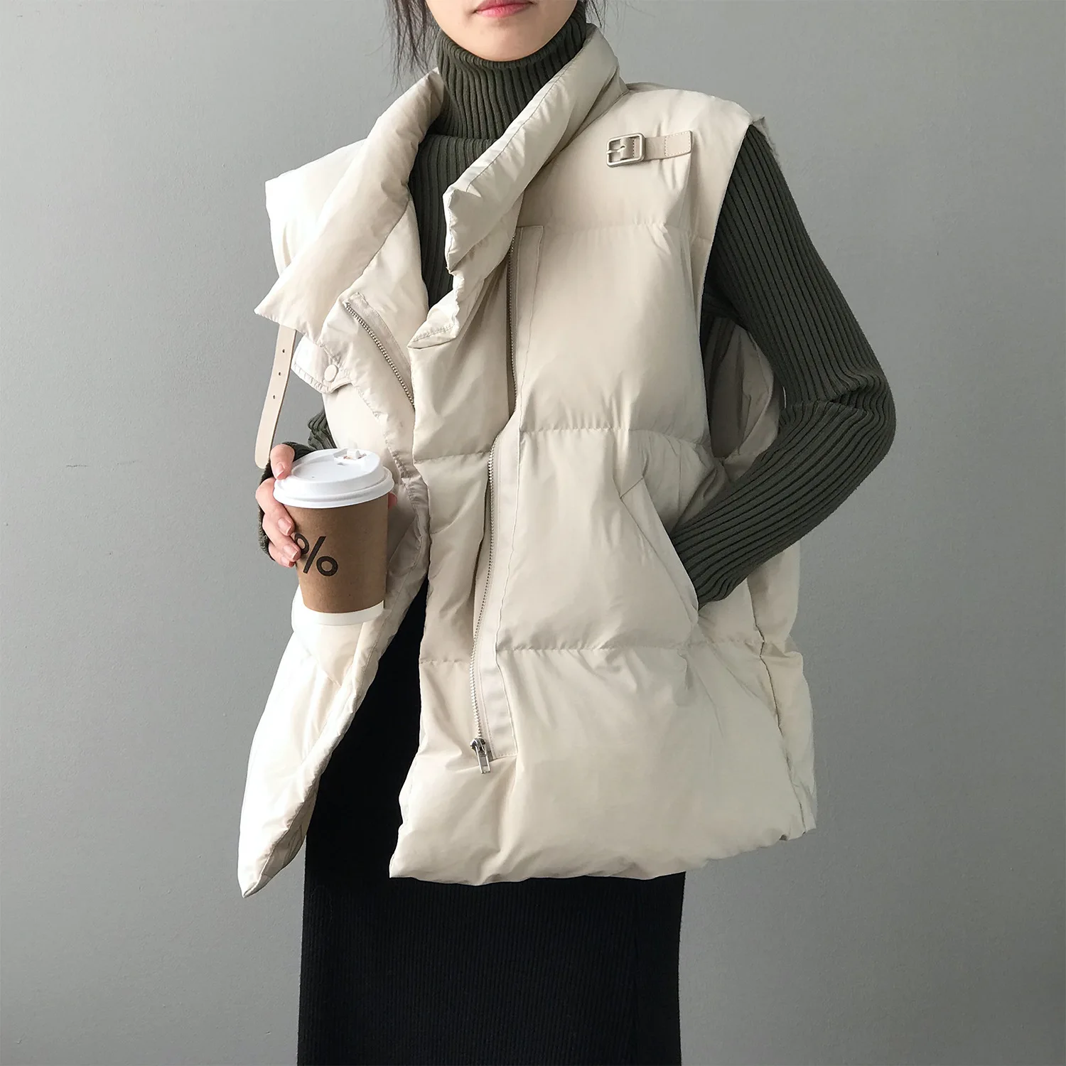 

Cotton Padded Winter Warm Solid Stand Collar Vest Waistcoat Windproof Lightweight Warm Female Duck Down Coat Sleeveless