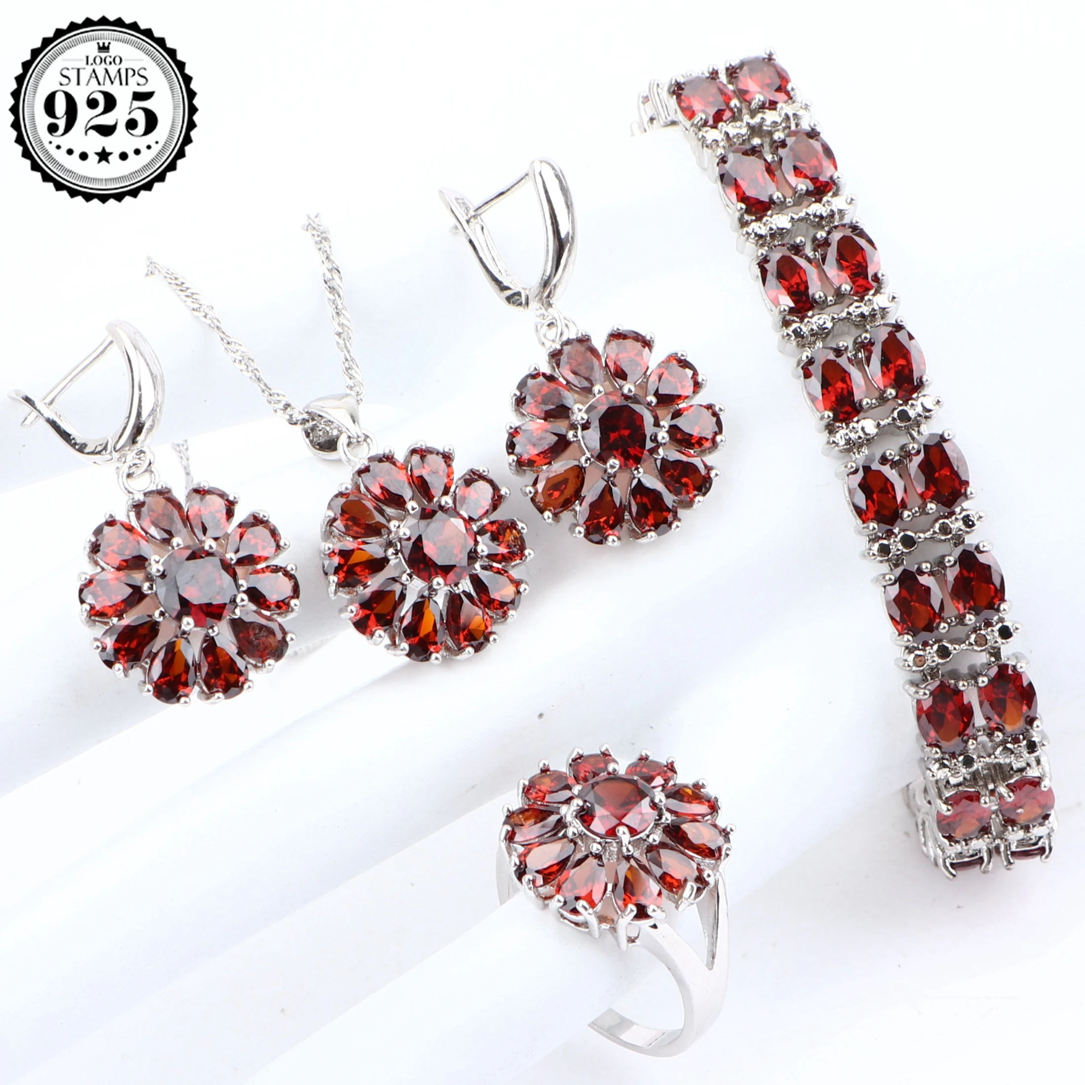 Женский комплект свадебных украшений из серебра 925 пробы с фианитом свадебные