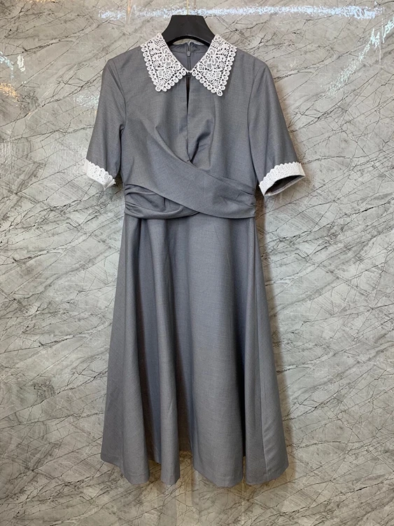 

2021 новая женская мода лидер вытирания слюней младенцев горячего плавления подбор цветов, платье с короткими рукавами с отворотами на талии ...