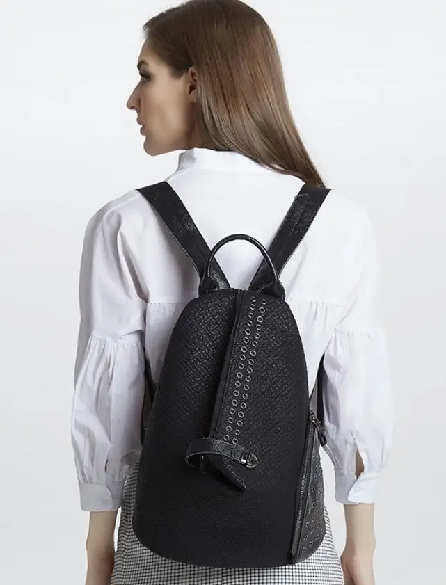 

ins Genuine Leather Both Shoulders Bag Women Backpacks Women's Backpack Rivet Dumplings Bag School Bags For Teenage Girl Bagpack