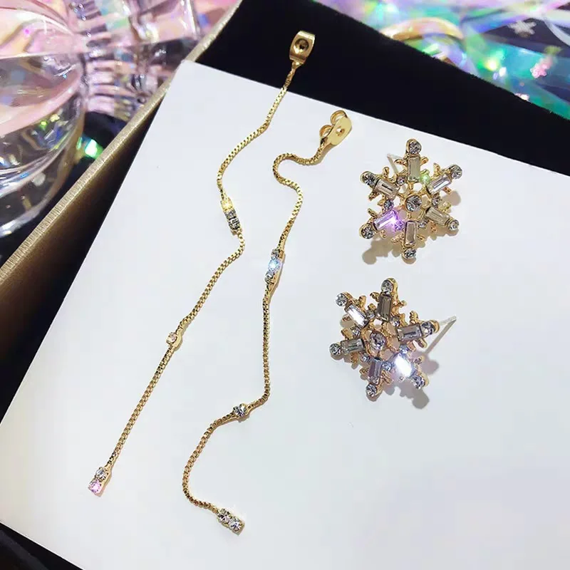 

2020 New Women's Earrings Delicate Sweet Snowflake Tassels Earrings for Women Bijoux Korean boucle Girl Gifts Jewelry Wholesale