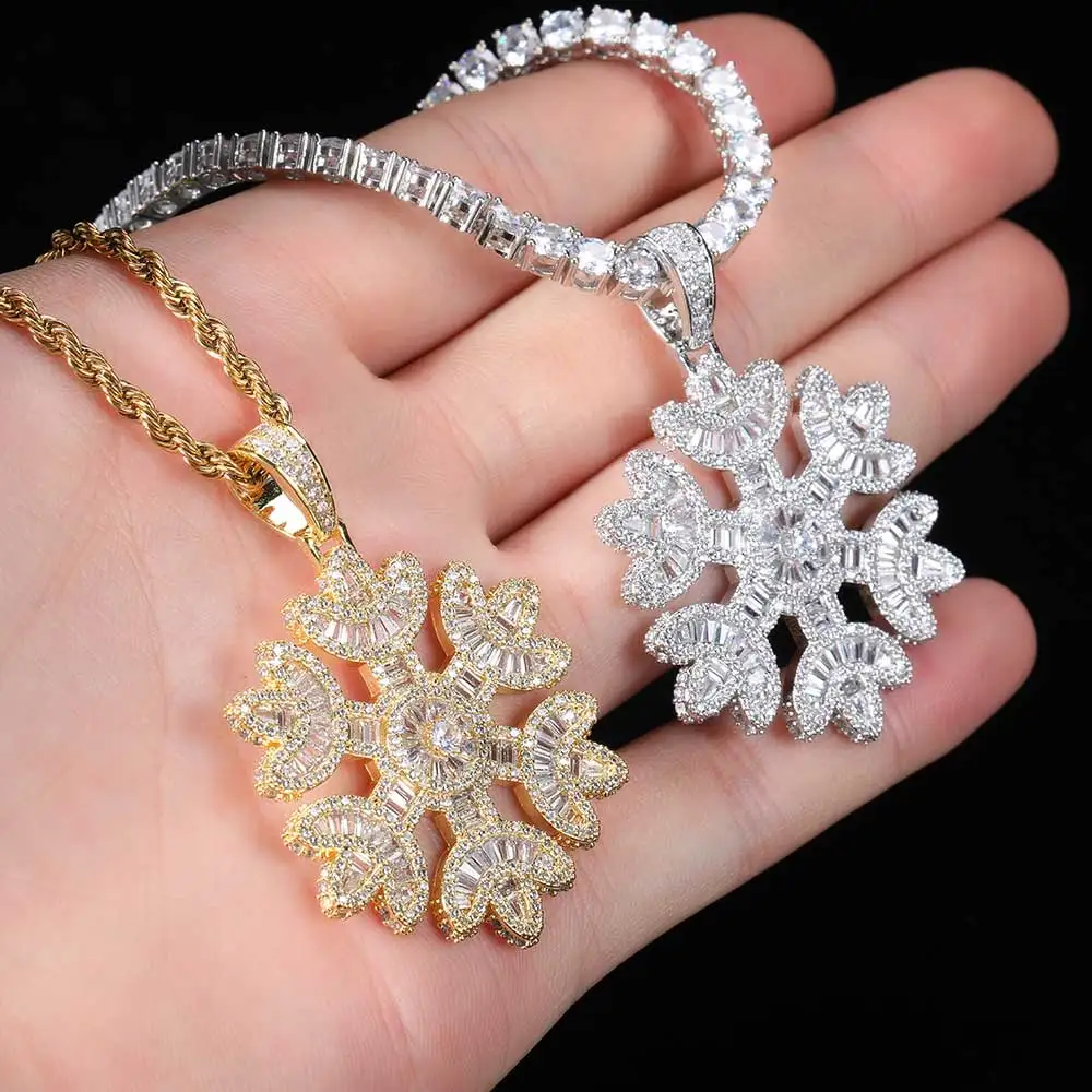 

Romantic Snowflake Pendant Necklace for Women Silver Color Metal Style Simple Stylish Girls Accessories Statement Jewelry