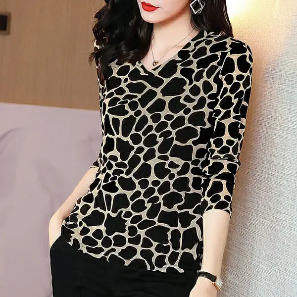 

New Spring and Autumn Fashion V-Neck Long Sleeve T-shirt Thin and Warm Bottomed Shirt Women's Top