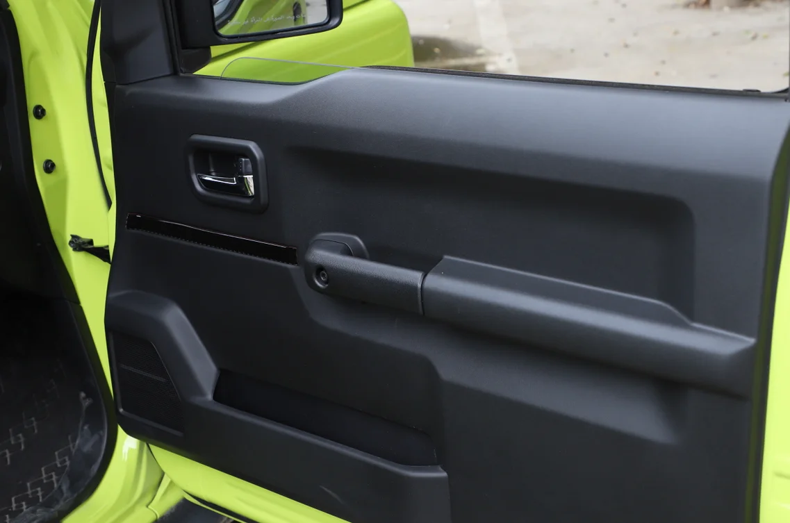 2 * настоящие наклейки на дверь из углеродного волокна для Suzuki Jimny 2019 + | Автомобили