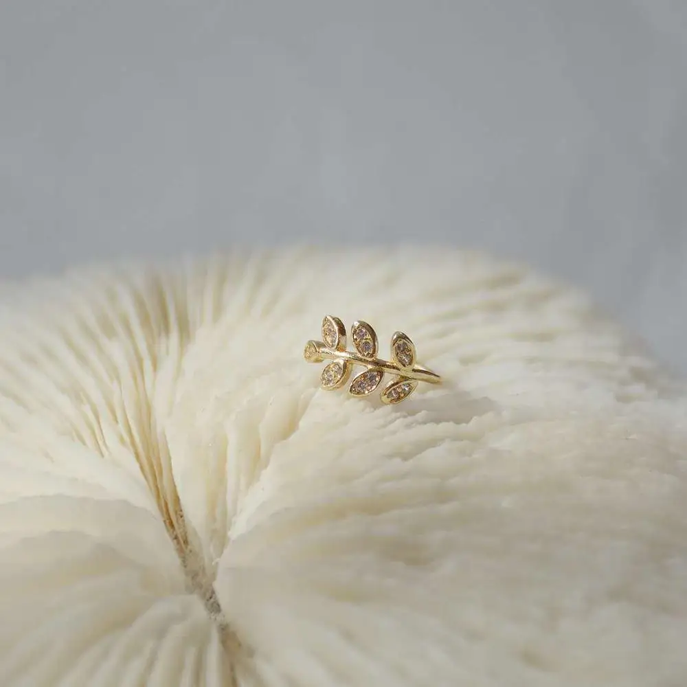 

Mode gold leaf earring for woman without piercing puck rock vintage crystal mango ear girls jewerly present