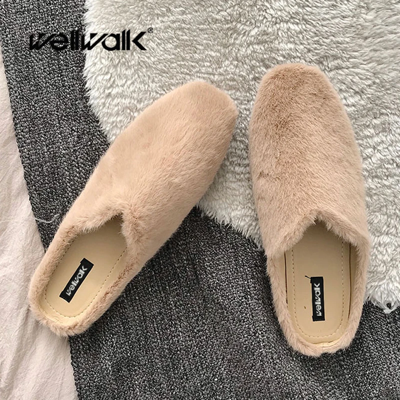 Лоферы с натуральным мехом женские домашние тапочки зимняя обувь на плоской