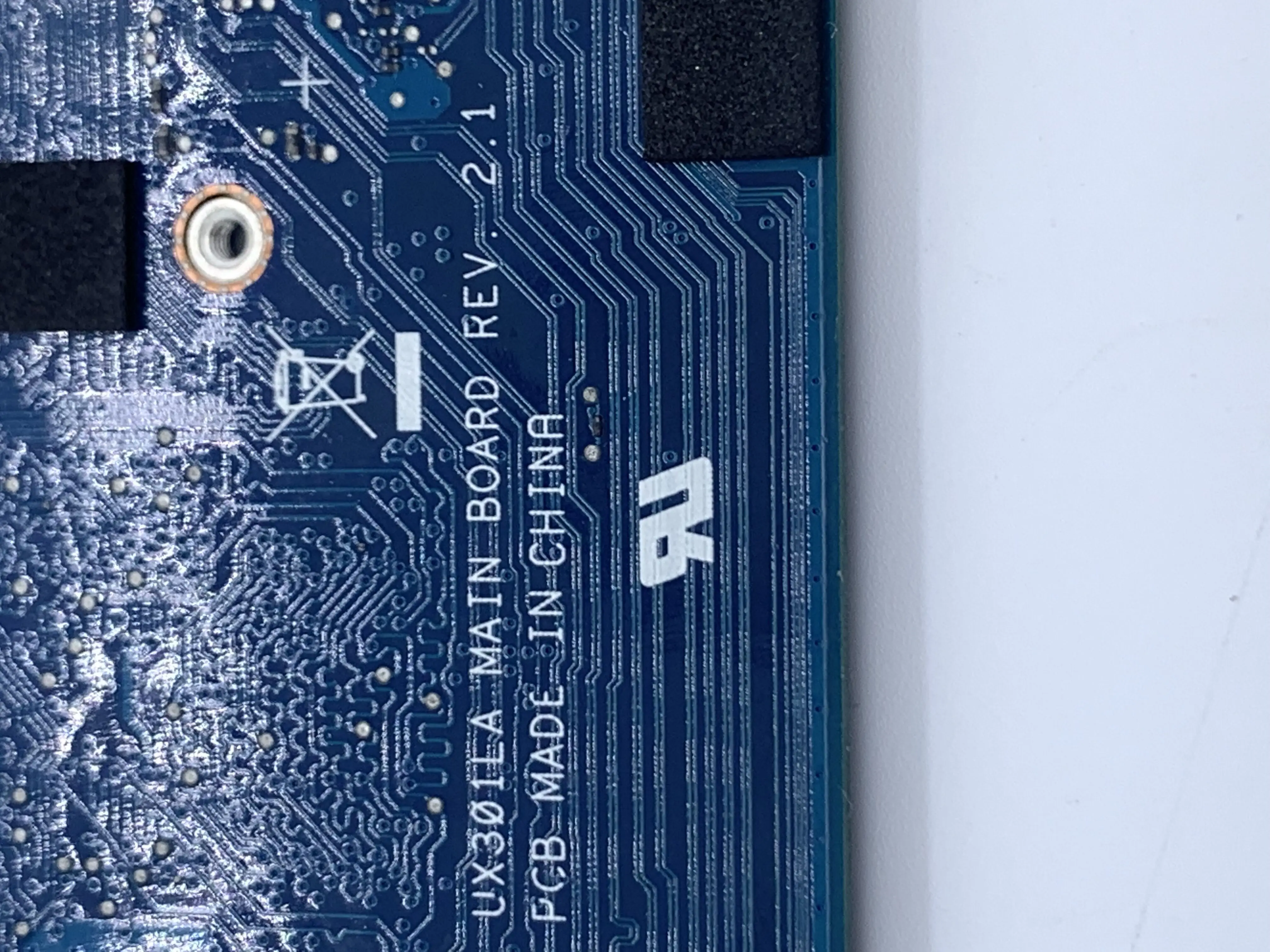 

KLKJ UX301LA Laptop motherboard for ASUS ZenBook UX301LAA UX301L original mainboard 8GB-RAM I7-4500U