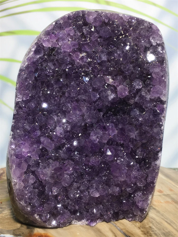 

Natural Stone Druzy Amethyst Crystal Quartz Specimen Feng Shui Healing Raw Mineral Gem Geode Sample Ornament For Home Decoration