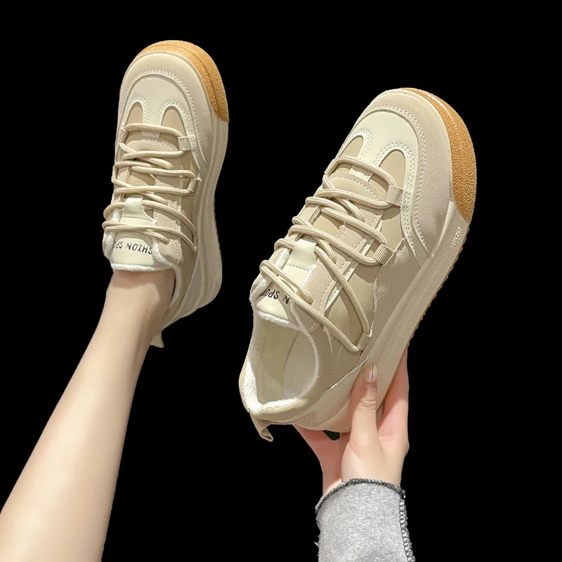 

2021 Spring Female Luxury Designer Casual Shoes Trainers Outdoor Walking Shoes Women Lace up Comfort Sneakers