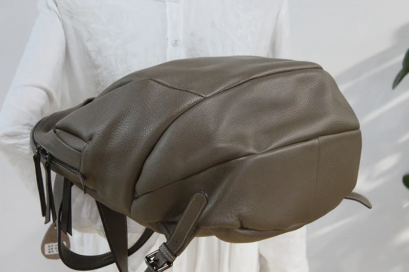 

2020 Shell Bag Trendy Personality Backpack Imported First Layer Cowhide Soft Leather Couple Models Package