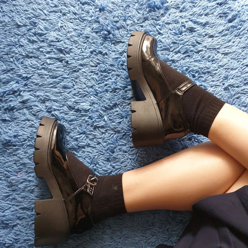 

Туфли-лодочки женские на платформе, с ремешком и пряжкой