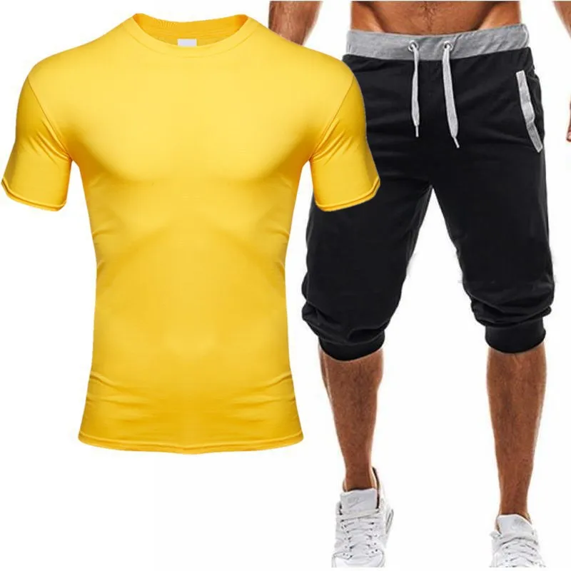 

Summer new casual beach shorts + brand men's T-shirt Top Harajuku streetwear sports T-shirt shorts