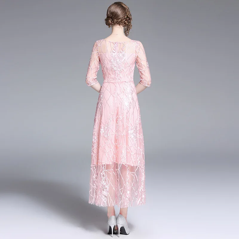 

Spring and summer new Europe and the America women fashion slimming dress women O-neck mesh long embroidery dress