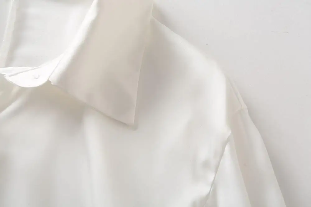 Женское атласное платье Bazaleas белое винтажное шелковое с рюшами и завязками сбоку