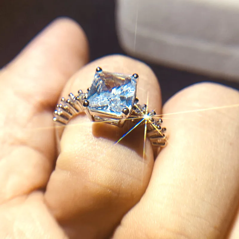 Модные обручальные кольца принцессы с белым цирконом 2 карата серебряного цвета