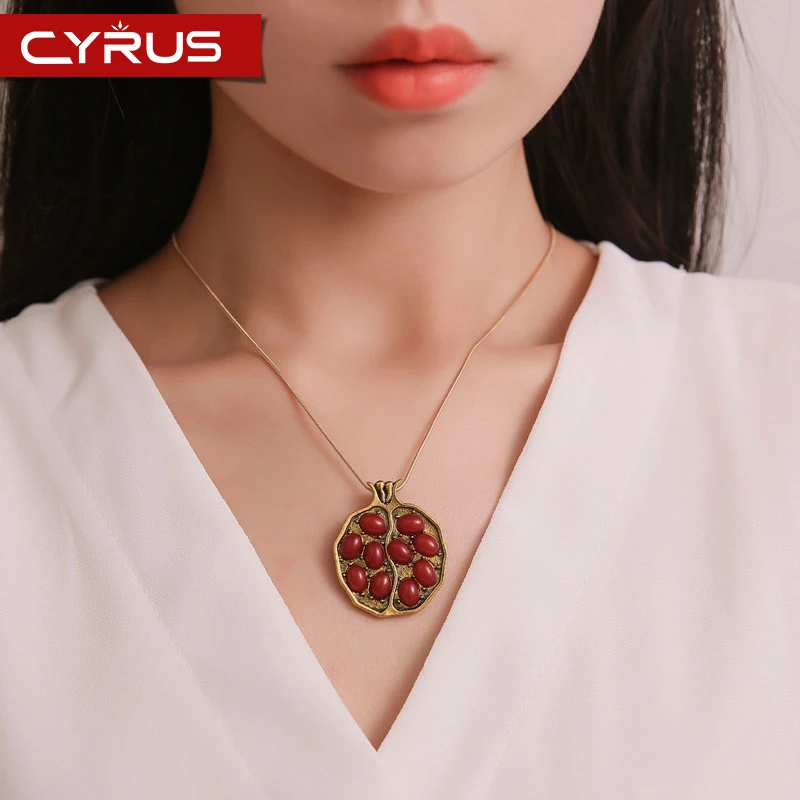 Женское Ожерелье длинная цепочка с натуральным красным гранатом Очаровательная