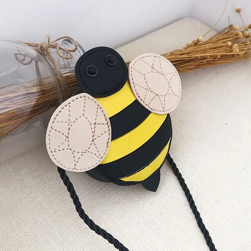 

PU Leather Children Purse Handbags Ladybug Snails Bee Mini Shoulder Bag New Cartoon Little Girls Messenger Bag Crossbody Handbag
