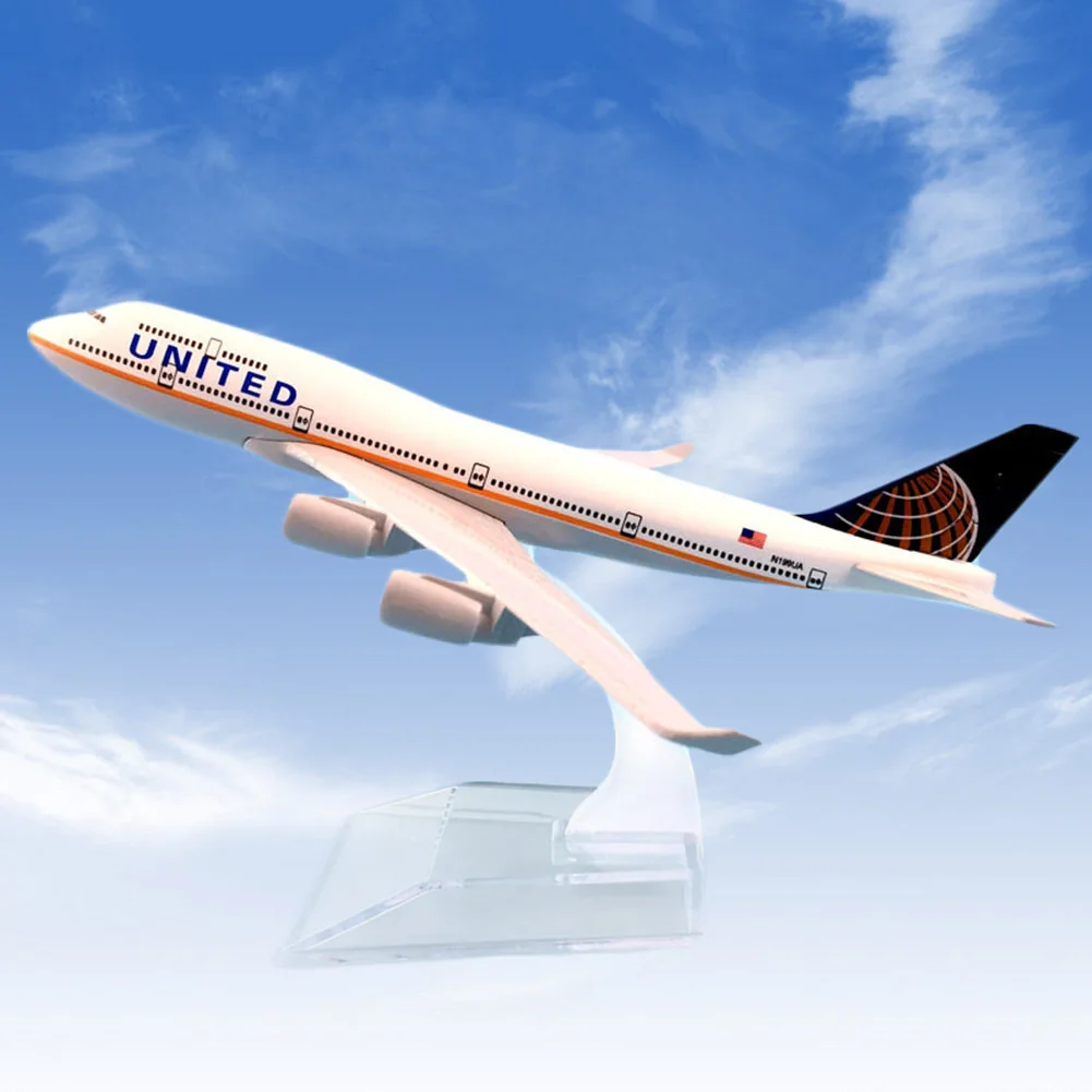 Модель самолета United Airliners B747 Diecast Alloy в масштабе 1:400 для детей, симуляционная игрушка авиалайнера, коллекционный подарок для декора.