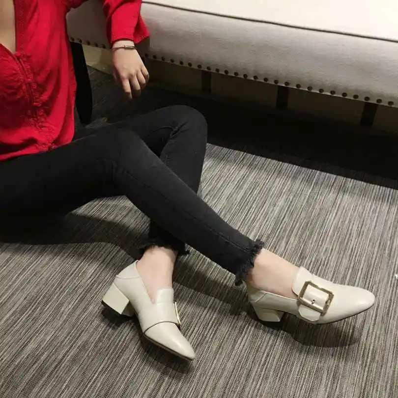

Lazy Loafers Women One-Step Flat Shoes Shallow Square Buckle Single Shoes 2021 Autumn Women Leather British Style Leather Shoes