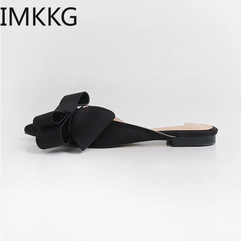 Женская обувь Сезон весна лето Корейские шелковые атласные тапочки с острым