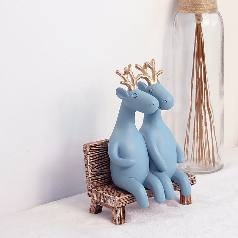 

Creative Wedding Gift Cute Glider Deer Decoration Nordic Home Decoration Living Room Bedroom TV Wine Cabinet Furnishings