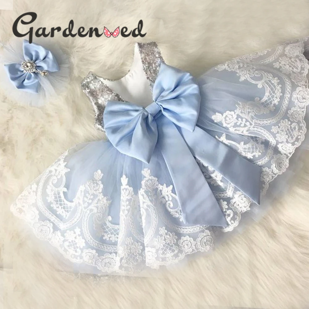 

Puffy Lace Appliques First Communion Dresses Back Satin Bow Knot Flower Girl Dresses Glitter Top Kids Baptism Ball Gown Dresses