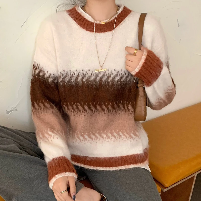 

2021 Winter Woman Sweaters Harajuku Korean Clothes Fashion Personality Vintage Lazy Gradient Color Knitted Sweater Women Autumn