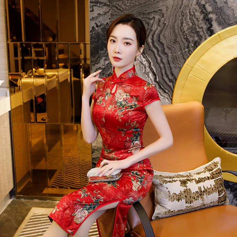 

Cheongsam Chinese Style 2020 New Young Girl Retro Catwalk Improved Cheongsam Dress Long Elegant Freshing Classic Modern Qipao