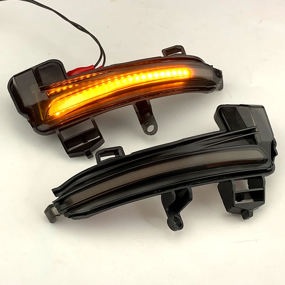 

For Skoda Superb A7 Dynamic LED Turn Signal Blinker Sequential Side Mirror flasher Light for Skoda Superb 2016 2017 2018 2019