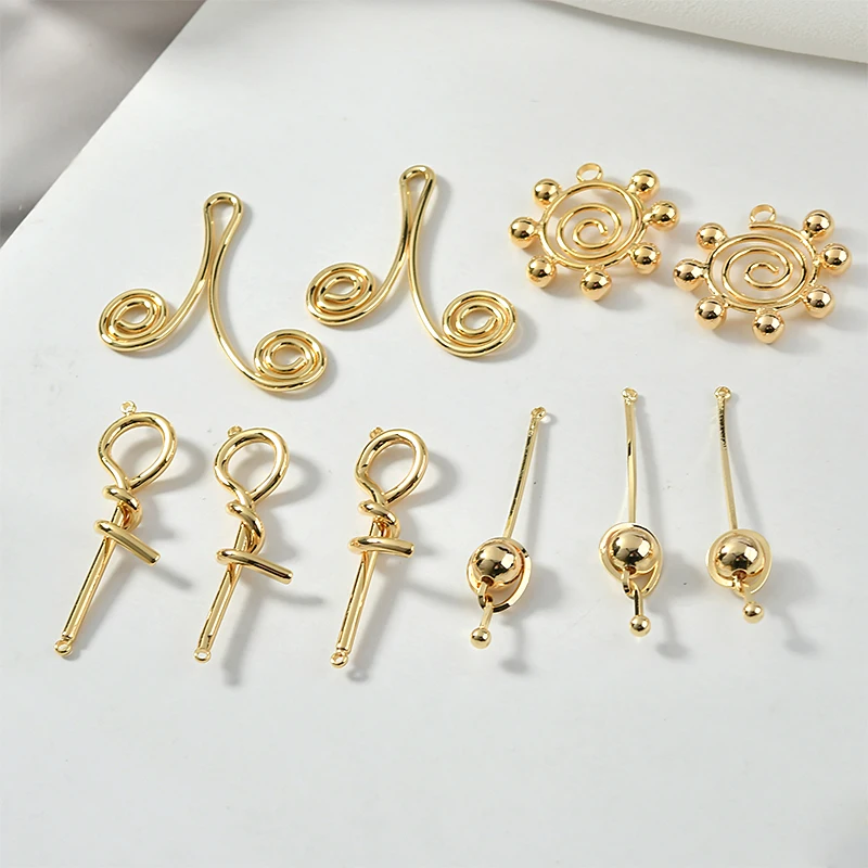 Цветное покрытие из меди цвет 18 каратного золота минималистичный геометрический