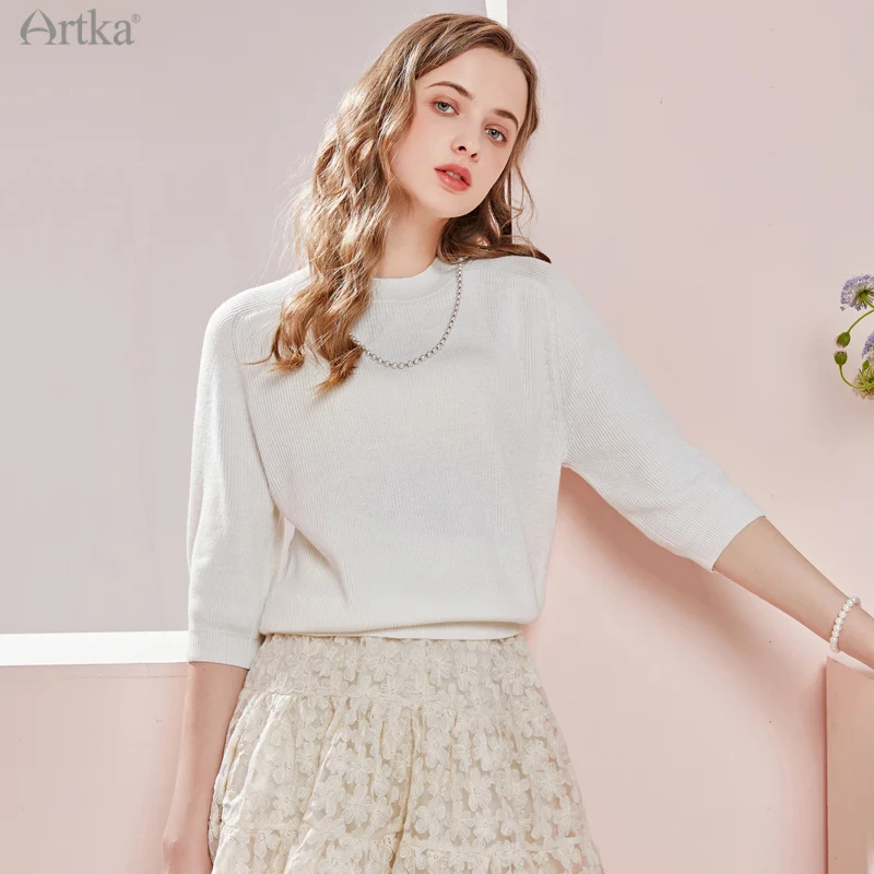 Женский вязаный свитер с круглым вырезом ARTKA мягкий свободный белый 3 цвета весна