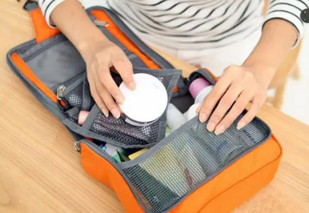 

Woman Toiletry Makeup Kit Bag Storage Waterproof Cosmetic Bag Picnic Wash handBag Korea Multifunctional Organizer travel bag