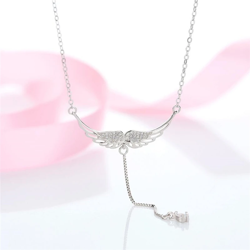 Подвеска в виде ангела из циркония цепочка до ключицы стерлингового серебра 925