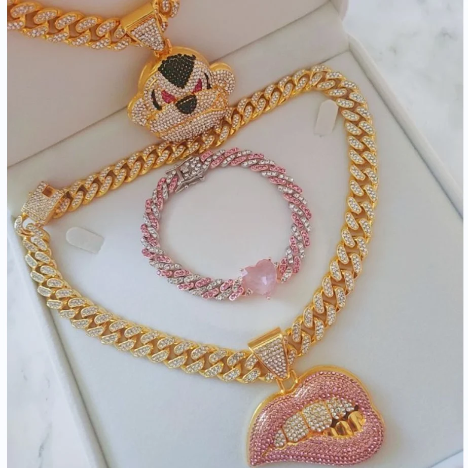 

Crystal Iced Out Miami Cuban Link Chain Sexy Lips Pendant Necklace For Men's Chains Fashion Charm Hip Hop Jewelry Women Gift