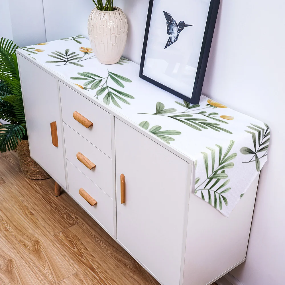 Современная настольная дорожка с желтыми цветами и зелеными листьями весенний