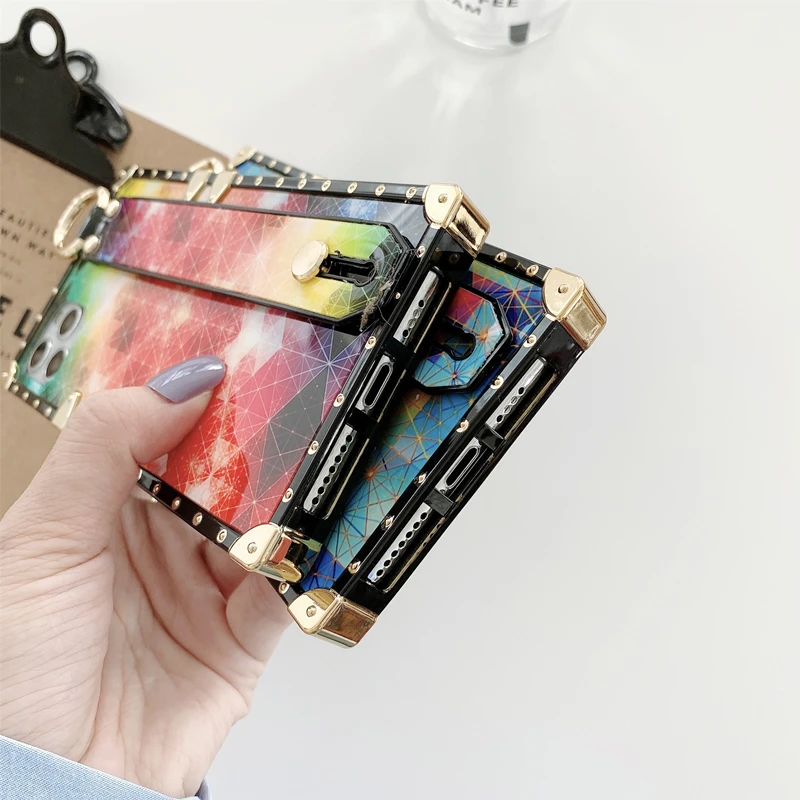 

Fashion Square Geometric Wrist Strap Phone Case For Samsung S30 Pro S20 NOTE8 S10 Glossy Diamond Pattern Wristband Holder Cover