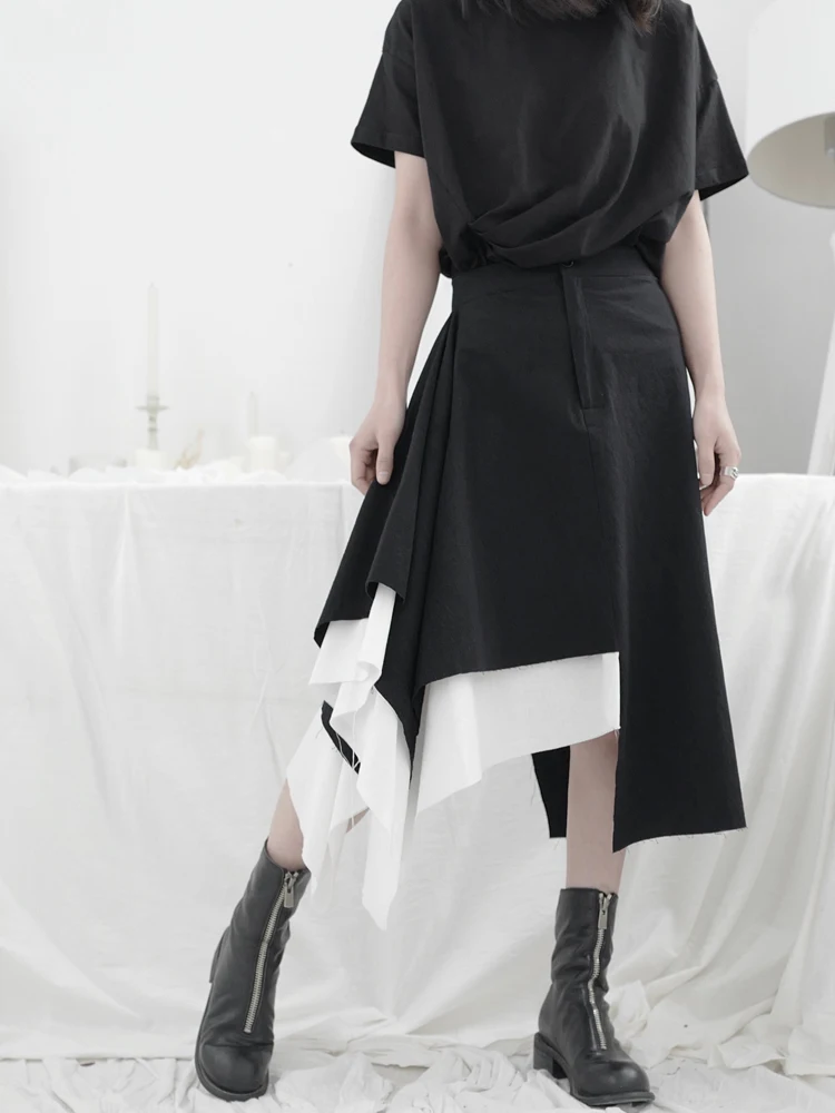 

Women's Trouser Skirt Loose Large Skirt Black And White Stitching Women's Loose Irregular Design Ethnic Minority a-Pleat Black