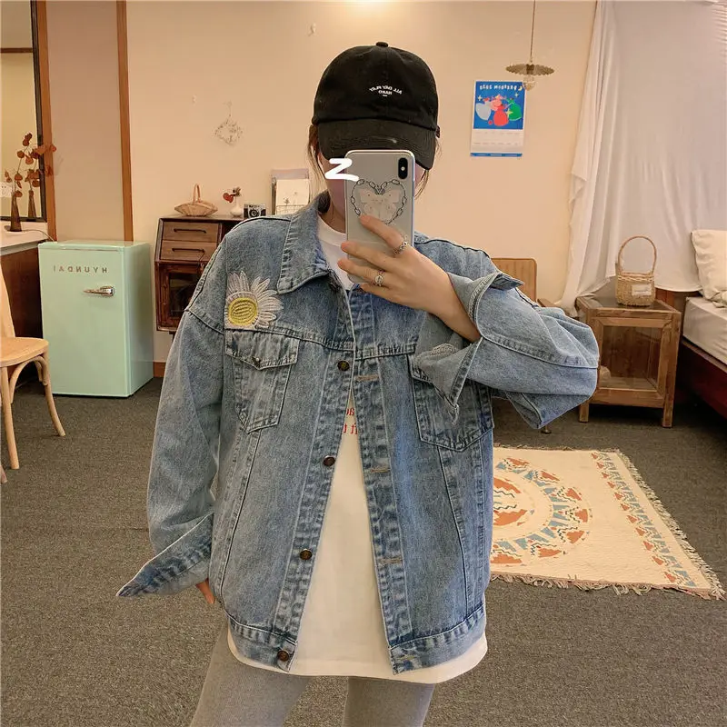 

Small Daisy Flower Embroidery Cowboy Coat Loose Spring Autumn Korean Long Sleeve Denim Jacket Top Fashion Women Chaqueta Clothes