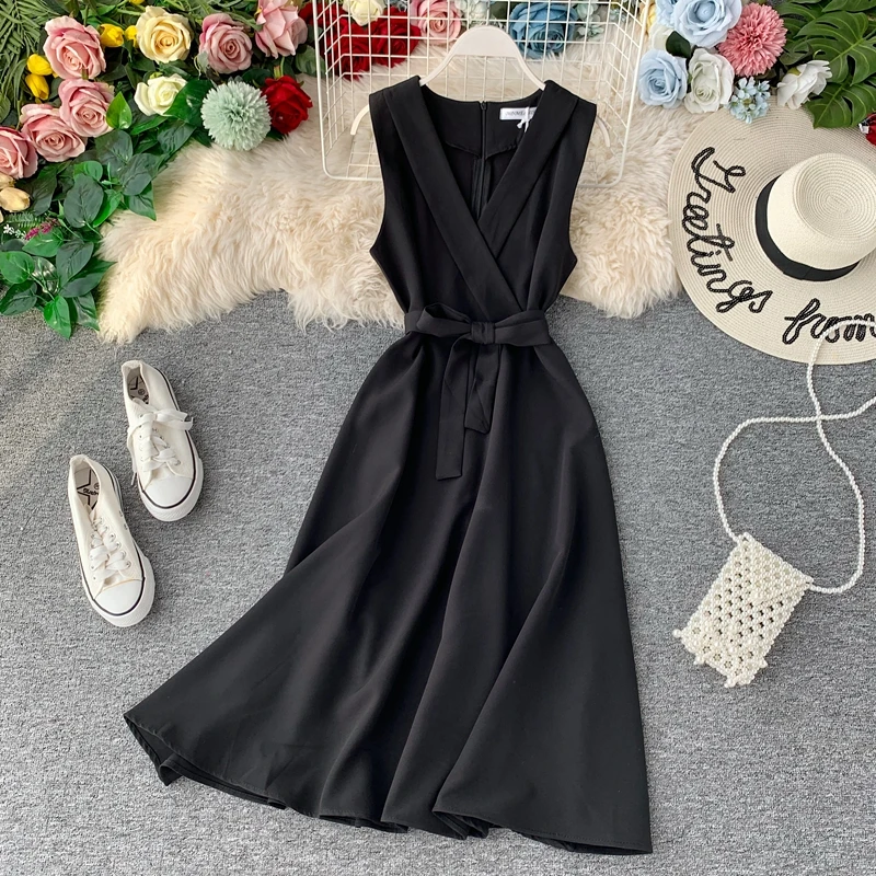 Элегантное летнее женское весеннее вечернее платье миди без рукавов желтые