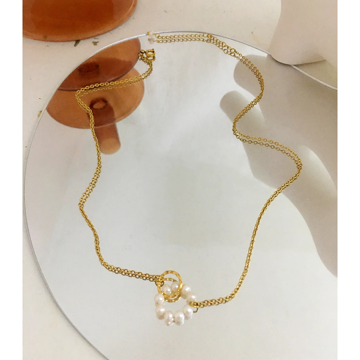 

Monlansher Gold Color Thin Chain Chokers Vintage Natural Pearl Circle Pendant Necklace Minimalist Trendy Chain Necklaces Jewelry