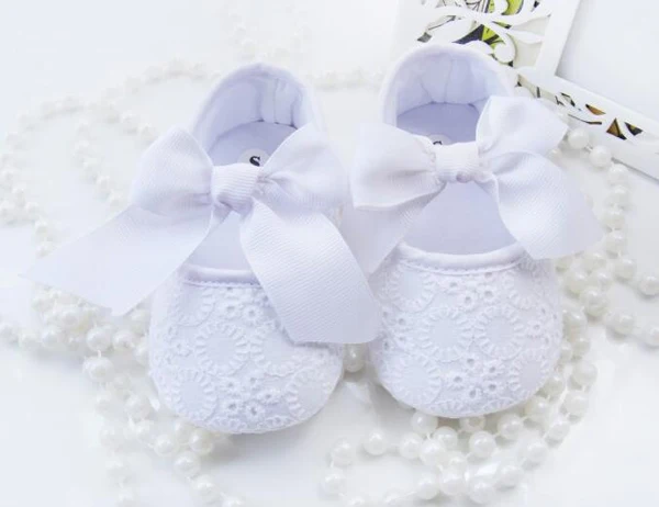 

baby girls shoes white with bowtie infant shoes prewalkers little girls crib shoes nonslip christenning wedding spring summer