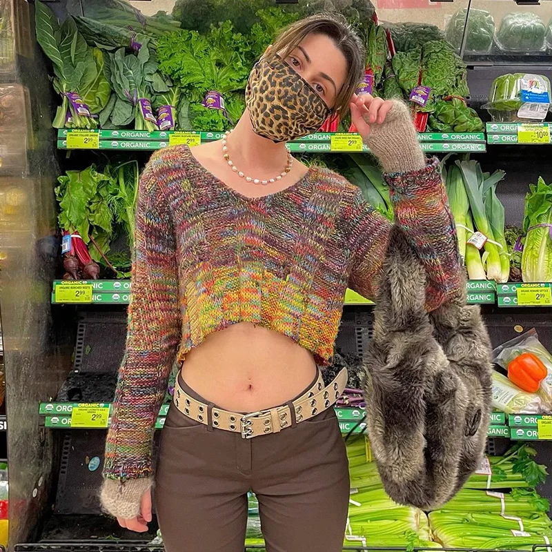 

BBK Gradient Color V Neck Printed Brown Long Sleeve Woolen Sweater Loose Casual Shirts Sexy Crop Tops For Winter 2021 New Y2K