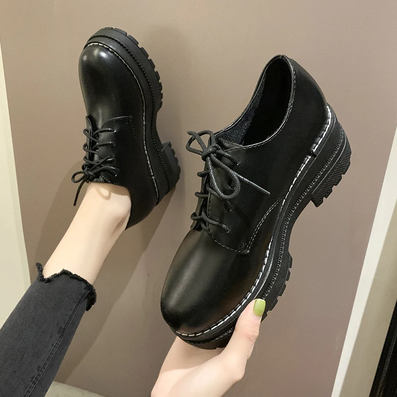 Женские туфли оксфорды на плоской подошве универсальные повседневные кроссовки